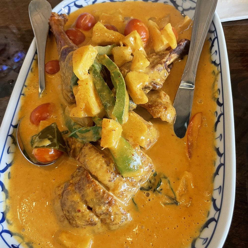 Eggplants Thai Cuisine - Yummy duck curry. Amazing flavors, fresh veggies and flavorful duck - Thai Near Me - Temecula, California Eggplants Thai Cuisine - Yummy duck curry. Amazing flavors, fresh veggies and flavorful duck - Thai Near Me - Temecula, California