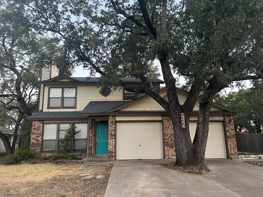 Slide of Momma Bear Roofer