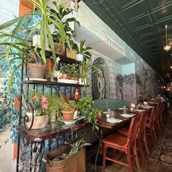 It's About Thyme - Fresh flowers and murals