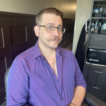 Men’s Hair Specialist - Men's Hair Salons Near Me - Omaha, Nebraska Men’s Hair Specialist - Men's Hair Salons Near Me - Omaha, Nebraska
