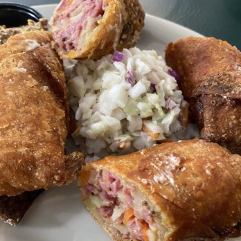Tommy Condon's - Dublin Rolls - Irish Near Me - Charleston, South Carolina Tommy Condon's - Dublin Rolls - Irish Near Me - Charleston, South Carolina