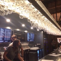Ermanos Bar - The bar!