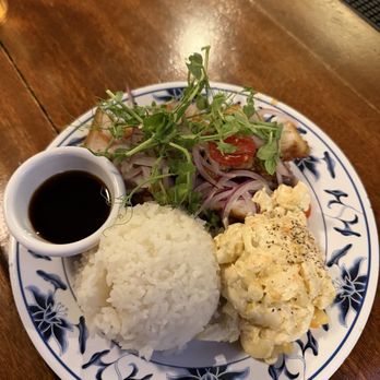 Tiffany's - Asian Fusion Near Me - Wailuku, Hawaii Tiffany's - Asian Fusion Near Me - Wailuku, Hawaii
