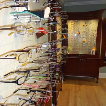 Insight EyeCare - Optometrists Near Me - Yarmouth, Maine Insight EyeCare - Optometrists Near Me - Yarmouth, Maine