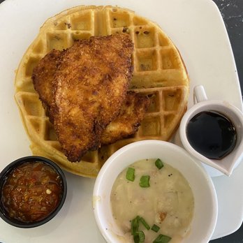 Silver Diner - Chicken and waffles - Diners Near Me - Reston, Virginia Silver Diner - Chicken and waffles - Diners Near Me - Reston, Virginia