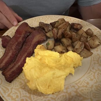 Tinta - Two eggs your way, choice of meat, potatoes and toast - Breakfast & Brunch Near Me - Fort Lauderdale, Florida