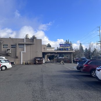 John's Marketplace - Parking - Beer, Wine & Spirits Near Me - Portland, Oregon