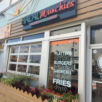 Halal Munchies - Outside - Halal Near Me - Virginia Beach, Virginia