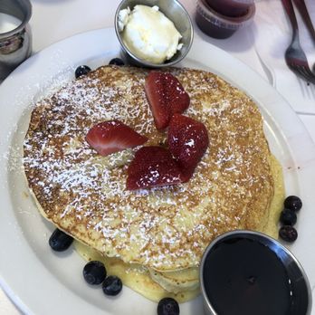 Over Easy - Tavernier - Lemon ricotta pancakes - Breakfast & Brunch Near Me - Tavernier, Florida Over Easy - Tavernier - Lemon ricotta pancakes - Breakfast & Brunch Near Me - Tavernier, Florida
