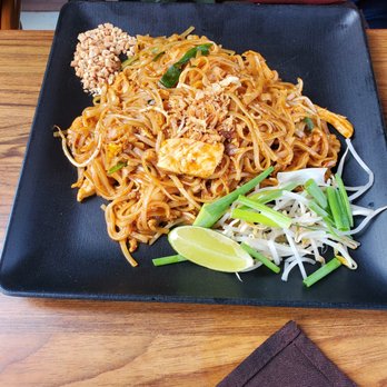 Rickshaw Thai Kitchen - Thai Near Me - Alpharetta, Georgia Rickshaw Thai Kitchen - Thai Near Me - Alpharetta, Georgia