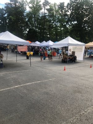 The Corner Farmers Market by null