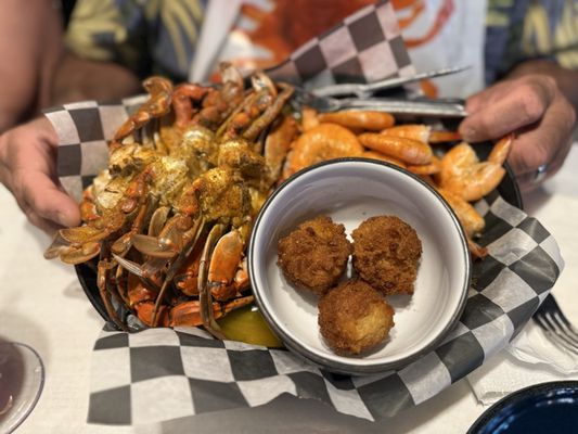 Mr. Shuck's Seafood by null