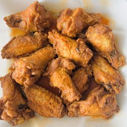 Tomatoes Pizza Pie - Buffalo Wings