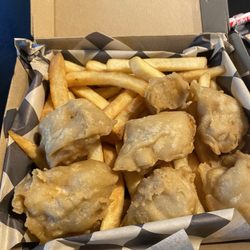 Sellwood Fish and Chips - Cod Beer battered fish and chips - small