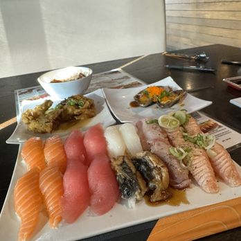 SushiMe Roll'n - Sushi Bars Near Me - West Covina, California SushiMe Roll'n - Sushi Bars Near Me - West Covina, California