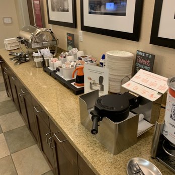 Hampton Inn & Suites Salem - Hotels Near Me - Salem, Oregon Hampton Inn & Suites Salem - Hotels Near Me - Salem, Oregon