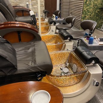 Jasmine Nails - Nail Salons Near Me - Montclair, New Jersey