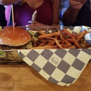 Eddie Burger + Bar - Bison burger with fries - Burgers Near Me - Banff, Alberta Eddie Burger + Bar - Bison burger with fries - Burgers Near Me - Banff, Alberta
