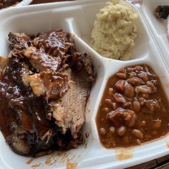Hickory Hill Barbeque - Brisket baked beans and potato salad - Barbeque Near Me - Tyler, Texas Hickory Hill Barbeque - Brisket baked beans and potato salad - Barbeque Near Me - Tyler, Texas