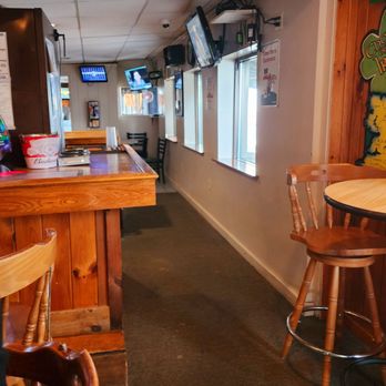 O'Brien's Corner - Bar - Sports Bars Near Me - Springfield, Massachusetts O'Brien's Corner - Bar - Sports Bars Near Me - Springfield, Massachusetts