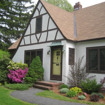 Souza Painting - front of house - Painters Near Me - Medford , Massachusetts Souza Painting - front of house - Painters Near Me - Medford , Massachusetts