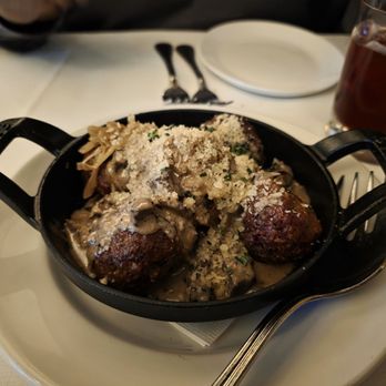 801 Chophouse Leawood - Meatball Appetizer - Bars Near Me - Leawood, Kansas 801 Chophouse Leawood - Meatball Appetizer - Bars Near Me - Leawood, Kansas
