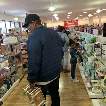 TJ Maxx - The line !! - Department Stores Near Me - Moreno Valley, California TJ Maxx - The line !! - Department Stores Near Me - Moreno Valley, California
