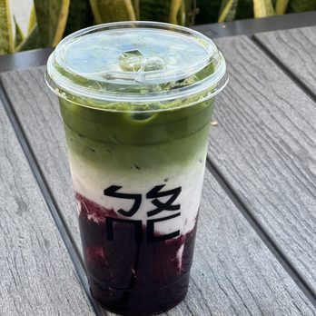Bopomofo Cafe - Frankie's Matcha with blueberry compote - Bubble Tea Near Me - San Gabriel, California Bopomofo Cafe - Frankie's Matcha with blueberry compote - Bubble Tea Near Me - San Gabriel, California