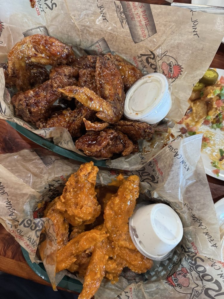 Roosters Restaurant & Bar