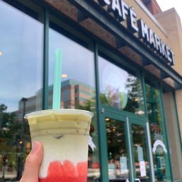 Strawberry Matcha Milk Tea with Bubbles Strawberry Matcha Milk Tea with Bubbles