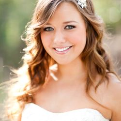 Perfect Touch - Fresh airbrush wedding makeup