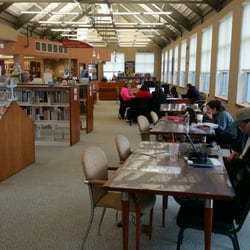 East Longmeadow Public Library - Upstairs Computer Center