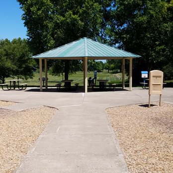 University Farm Park - small shelter in the middle of the park - Parks Near Me - West Lafayette, Indiana