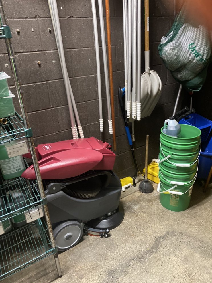 OZARK CLEANING SERVICE Tampa, Florida Office Cleaning Phone