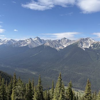 Banff Gondola - White capped mountains in July - Parks Near Me - Banff, Alberta Banff Gondola - White capped mountains in July - Parks Near Me - Banff, Alberta