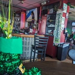 Lehmann's Landing - St Patrick decor