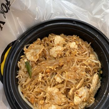 Yum Yum Too - Thai Near Me - New York, New York