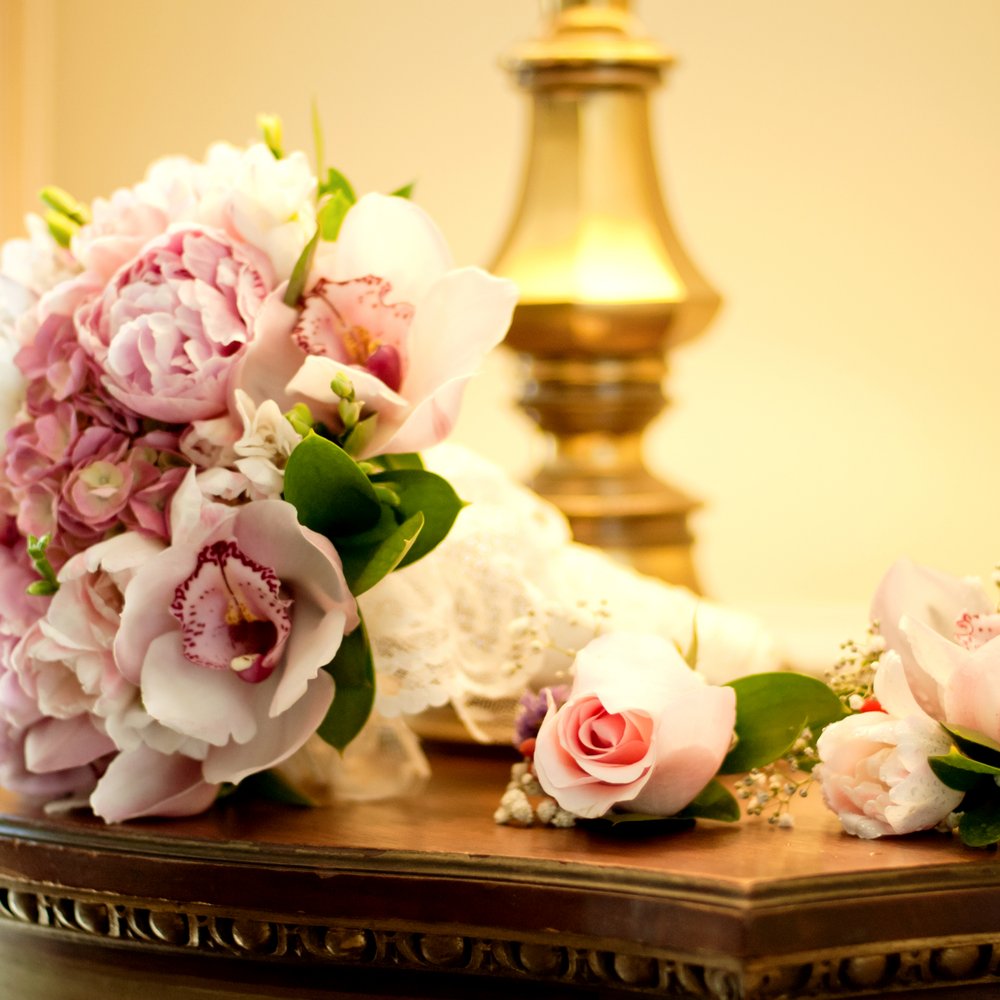 Dream Flower - My wedding bouquet and boutineers - Florists Near Me - Monterey Park, California Dream Flower - My wedding bouquet and boutineers - Florists Near Me - Monterey Park, California