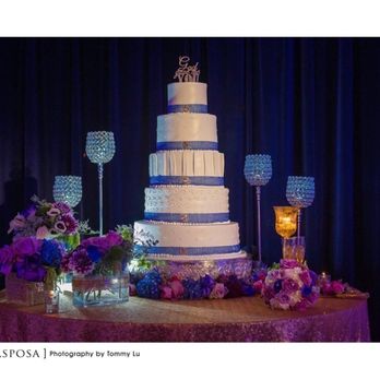 Ni Ni Bakery - 5-tier wedding cake with fresh whipped cream and fresh fruit filling - Desserts Near Me - Diamond Bar, California