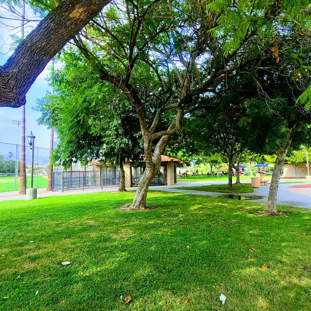 Irwindale Park - Parks Near Me - Irwindale, California Irwindale Park - Parks Near Me - Irwindale, California