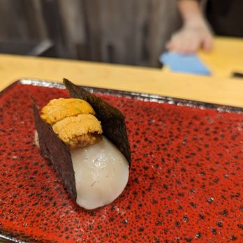 Matsunori - Scallops on top. - Sushi Bars Near Me - New York, New York