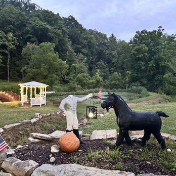Sleepy Hollow Inn Bed & Breakfast - Sleepy Hollow B&B - Hotels Near Me - Elysburg, Pennsylvania