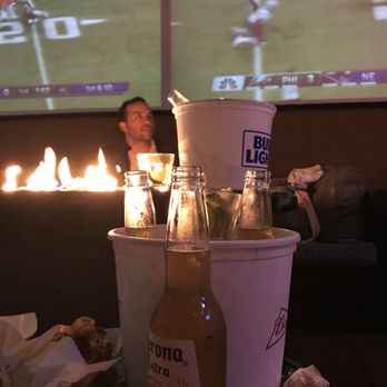 Buffalo Wild Wings - American Near Me - Orlando, Florida