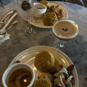 Cinco Restaurant - Puerto Rican Near Me - Aguadilla, Puerto Rico