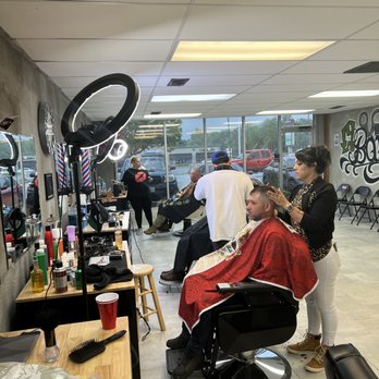 El Barbershop - Barbers Near Me - Springfield, Missouri El Barbershop - Barbers Near Me - Springfield, Missouri