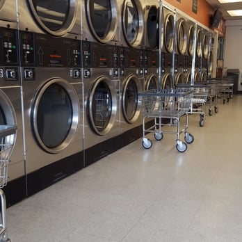 Sherman Oaks Coin Laundry - Immaculate - Laundromat Near Me - Los Angeles, California Sherman Oaks Coin Laundry - Immaculate - Laundromat Near Me - Los Angeles, California