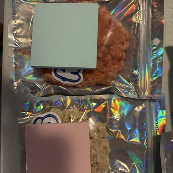Goooey - Size comparison - Desserts Near Me - Los Angeles, California Goooey - Size comparison - Desserts Near Me - Los Angeles, California