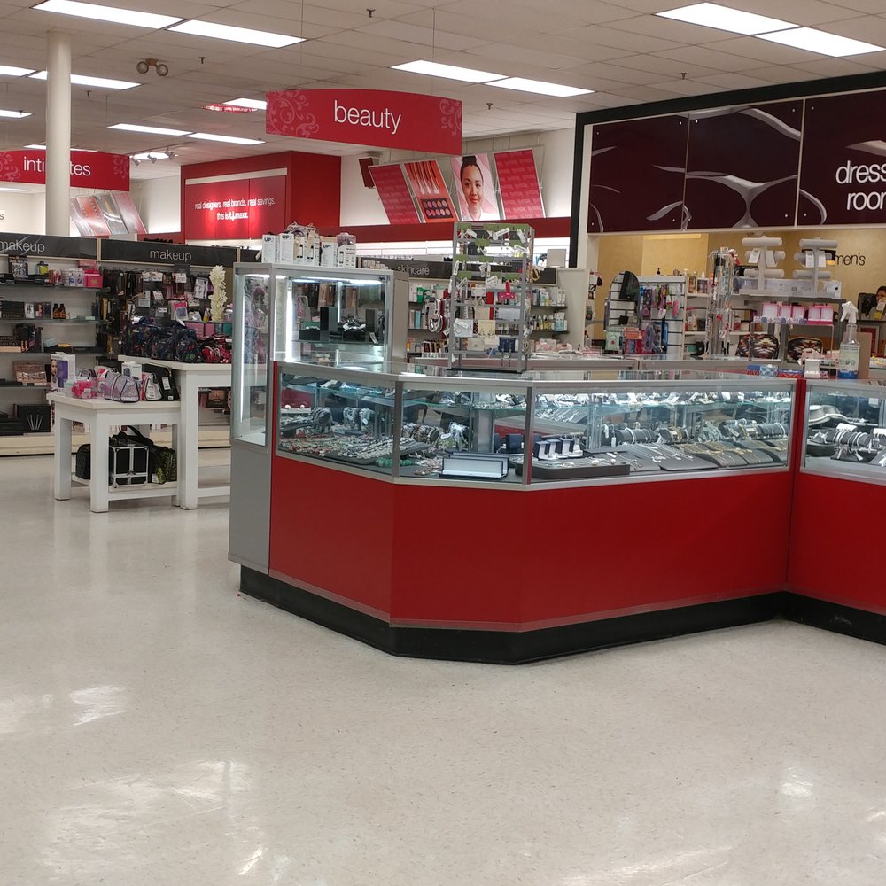 T.J. Maxx - TJ Maxx in Charlottesville VA - Shoe Stores Near Me - Charlottesville, Virginia