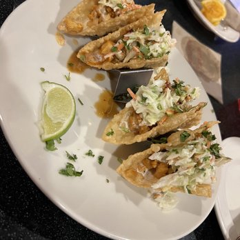 Applebee's Grill + Bar - Chicken Wonton Tacos - American Near Me - Woodbury, Minnesota