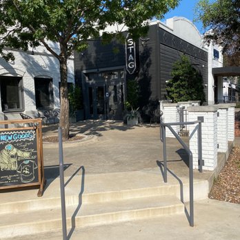 STAG Provisions for Men - Men's Clothing Near Me - Dallas, Texas STAG Provisions for Men - Men's Clothing Near Me - Dallas, Texas
